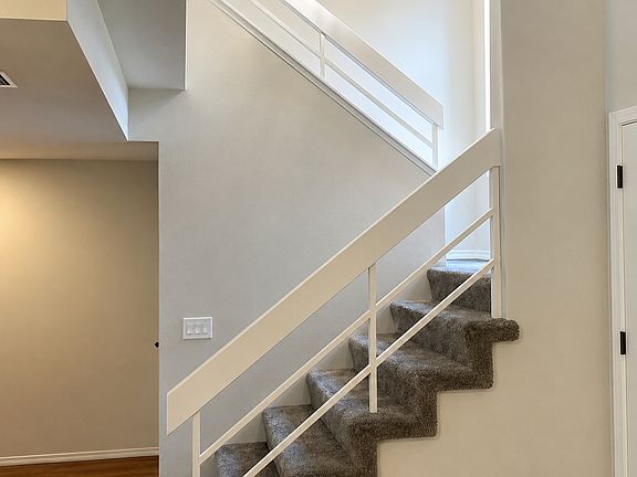 3rd image of 1623 Sparkling Way