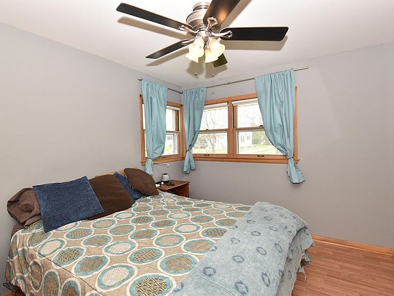 5th image of 6405 W Montana St