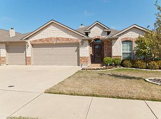 4012 Vista Greens Dr, Fort Worth, TX 76244