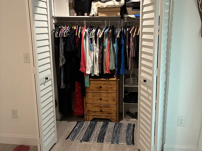 walk in closet