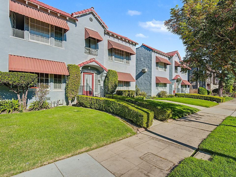 1st image of 1720 Huntington Dr APT 11