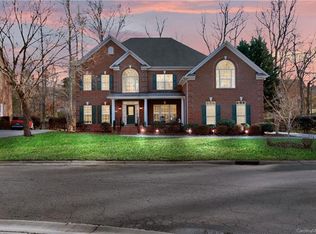 8621 Mossington Ln, Waxhaw, NC 28173