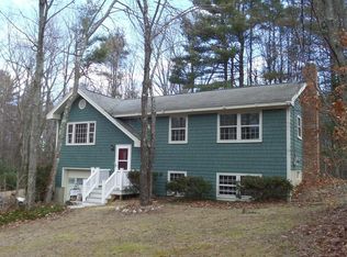 244 Barre Rd, Oakham, MA 01068