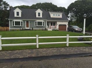 24 Ships Haven Rd, Harwich Port, MA 02646