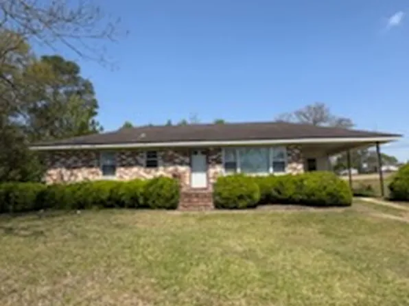 210 Peggyanne Dr, Americus, GA 31709