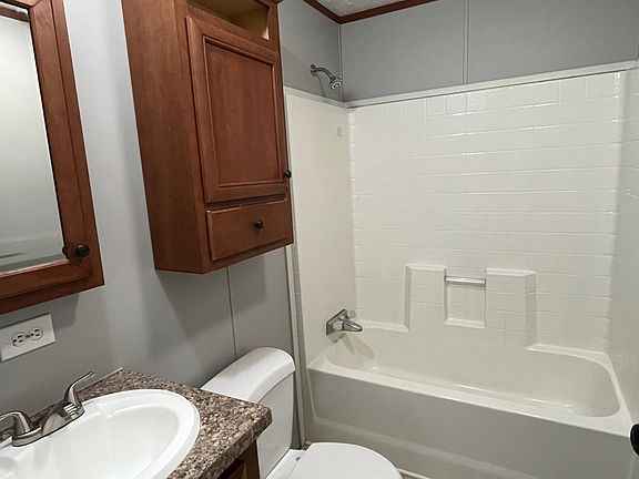 4th image of 37812 Emerson Dr #188
