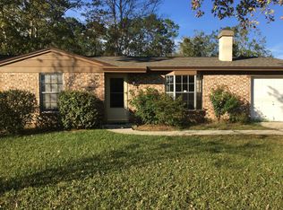 216 Evergreen Ln, Middleburg, FL 32068