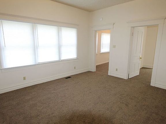 4th image of 726 Bayard Park Dr