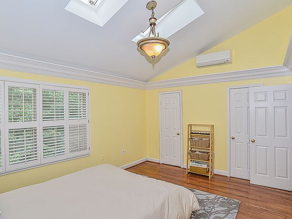 3rd image of 9366 McCarthy Woods Ct