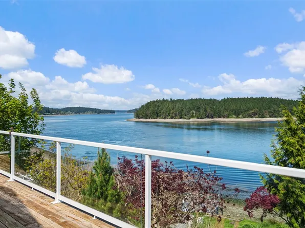 2334 Island Dr NW, Olympia, WA 98502