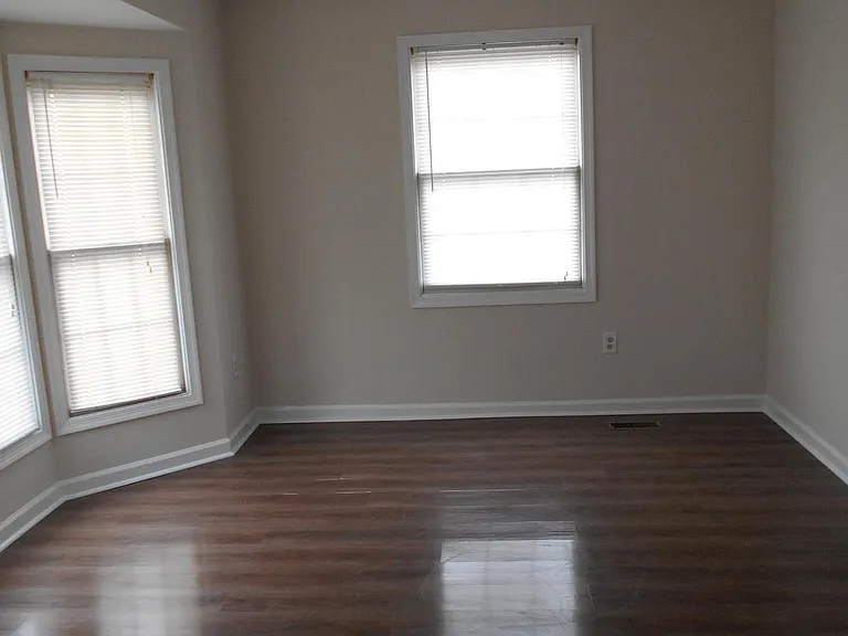 1905 Aircraft Ct — Photo 11