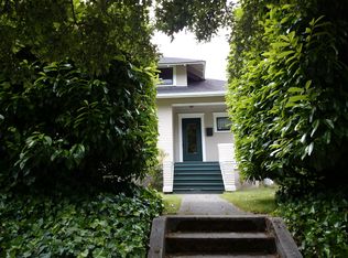 7511 32nd Ave NW, Seattle, WA 98117