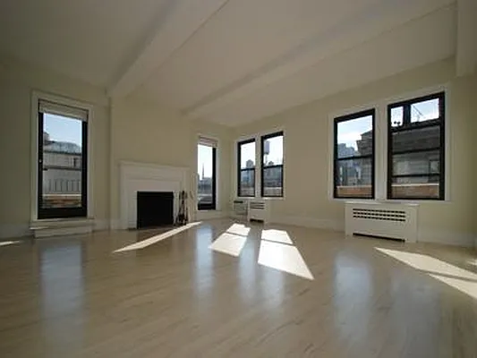 Rented by Buchbinder & Warren | media 24