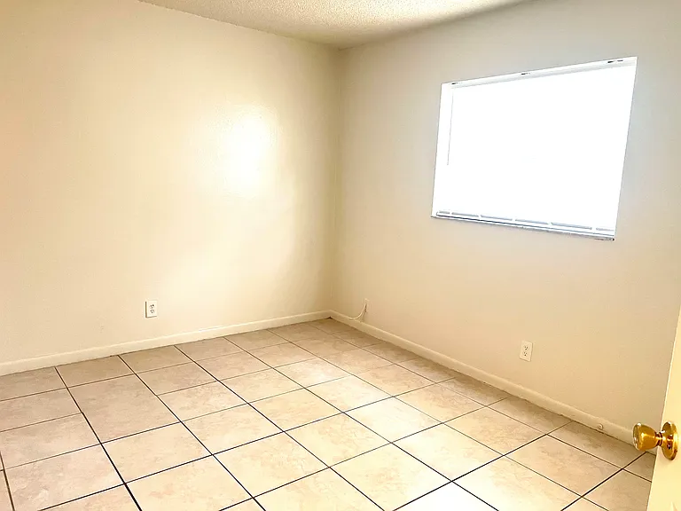 2901 61st Ave N #2901 — Photo 12