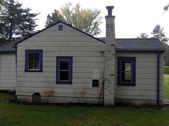 3rd image of 38158 Hixford Pl