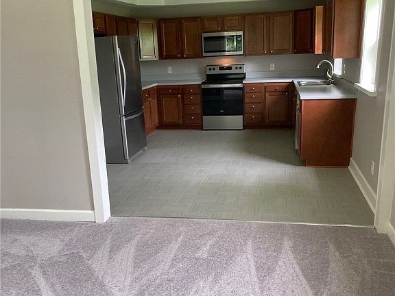 2nd image of 4527 Jordan Rd