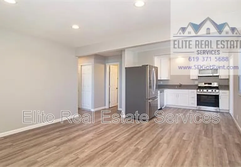 6371 Osler St — Photo 13