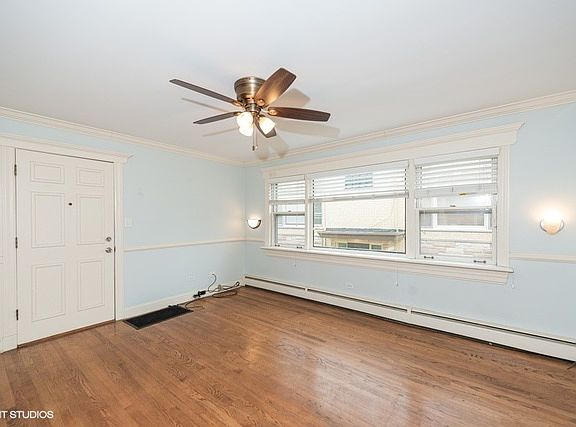 3rd image of 7414 N Harlem Ave #3
