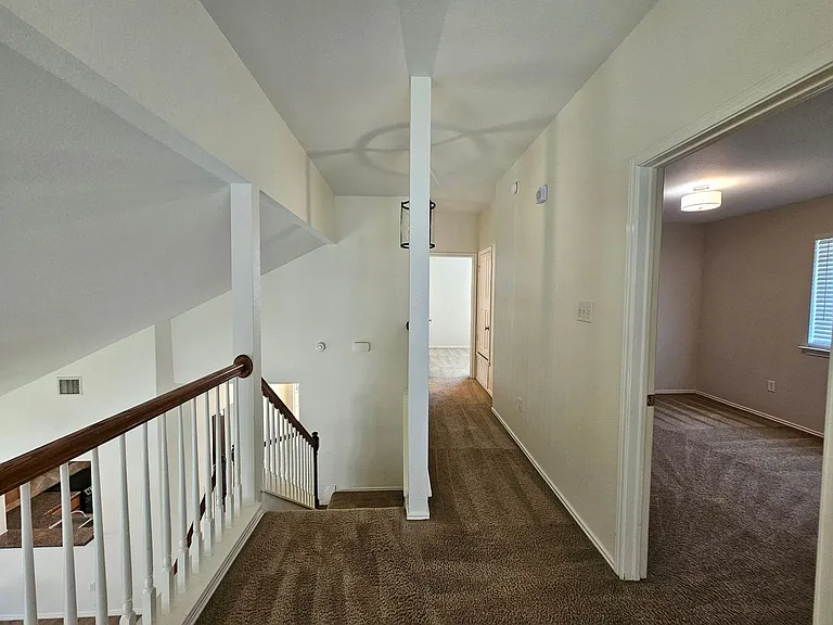 5311 Bridgewood Dr — Photo 16