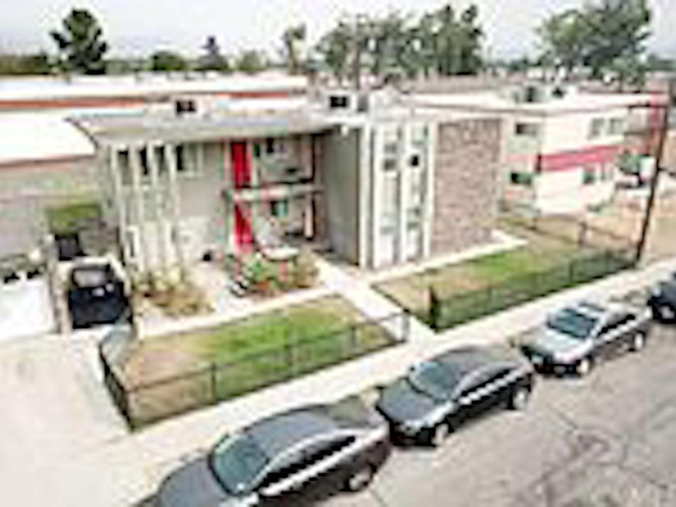 1st image of 2765 Conejo Dr #4