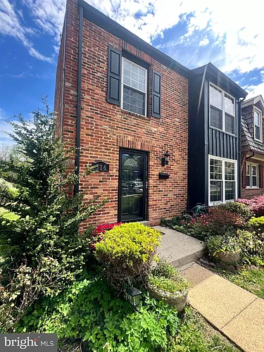 516 Meadow Hall Dr #D516 Photo 1