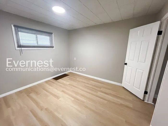 67 N Harris Ave — Photo 10