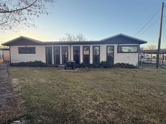 3rd image of 808 Flamingo Rd