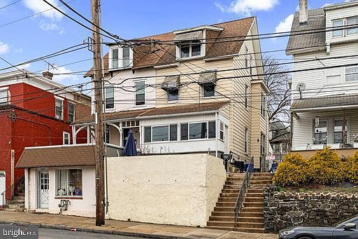 1st image of 409 S Springfield Rd