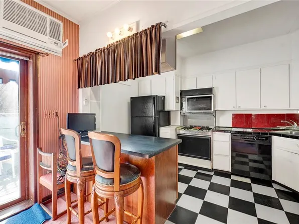 370 85th Street image 23 of 36