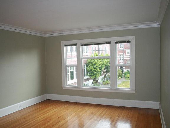 5th image of 615 Bellevue Ave E APT 109