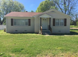 635 Salem Ave, Holly Springs, MS 38635