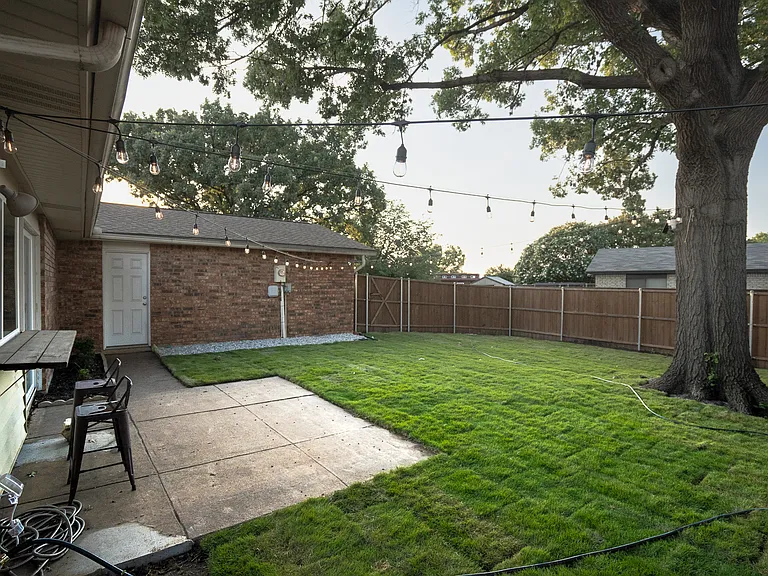 5097 Roberts Dr — Photo 19