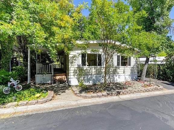 2nd image of 2788 Hidden Springs Cir #13