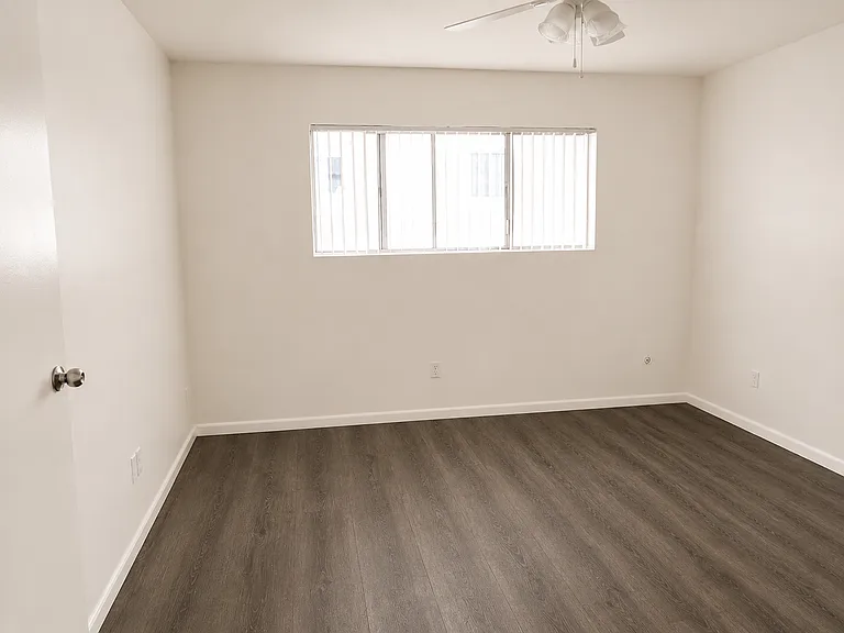4457 Kansas St #5 — Photo 7