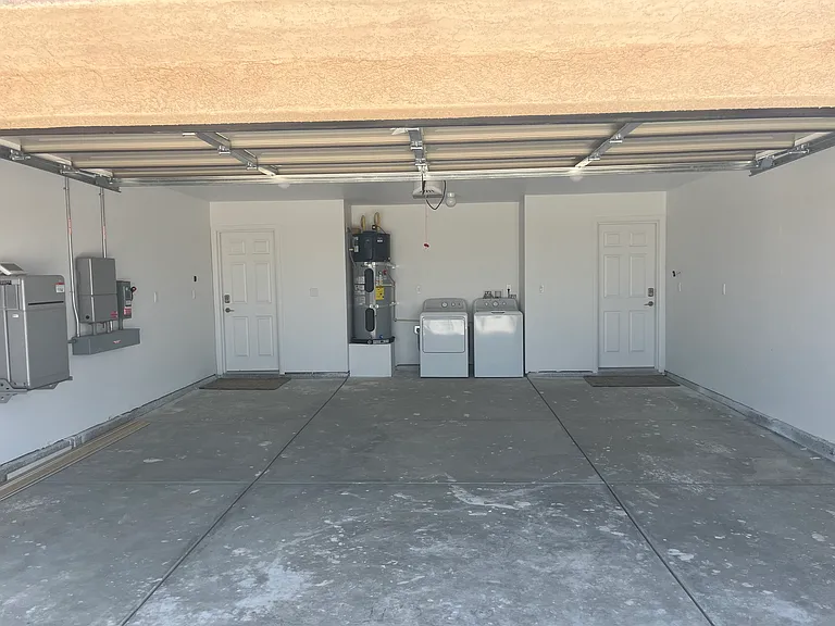12327 Farmington St #2A — Photo 10