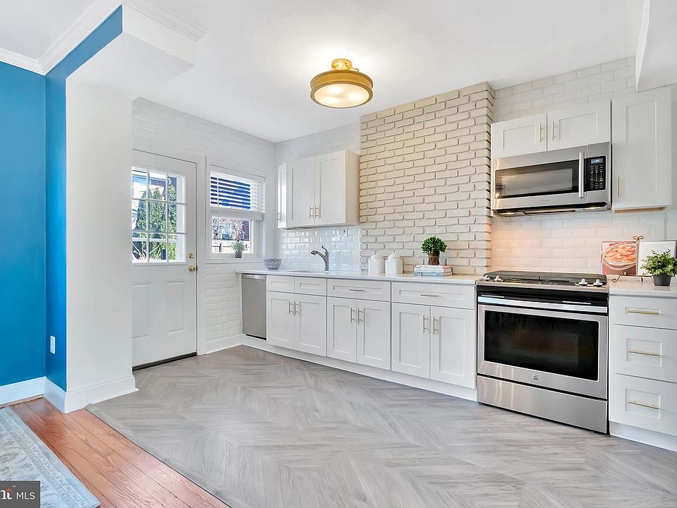 1st image of 2119 Gilles St