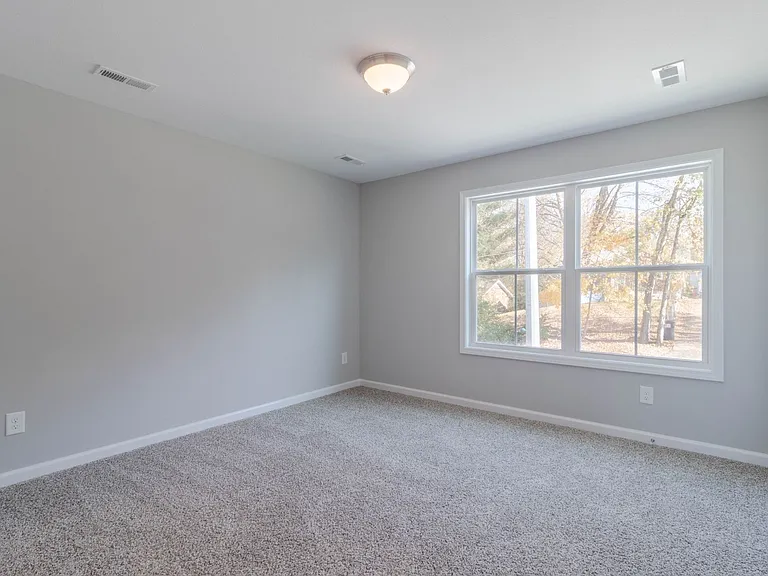 161 Hadley Dr — Photo 23