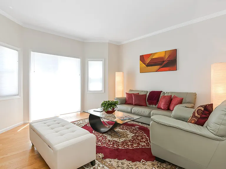 109 Salem St #205 — Photo 9
