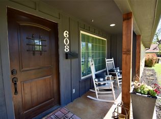 608 Grand Ave, Brady, TX 76825