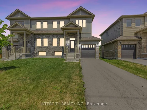 327 Quebec St, Clearview, ON L0M 1S0
