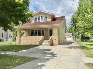 616 Main St, Essexville, MI