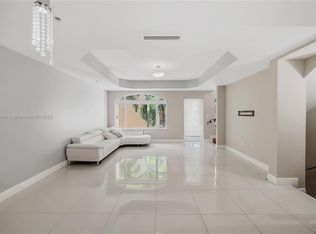 2729 NE 184th Ln, Aventura, FL 33160