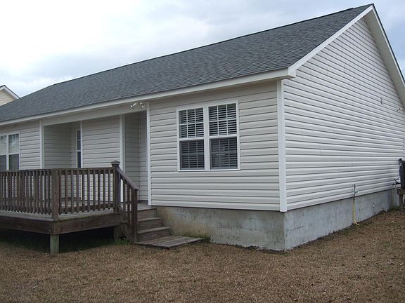 3rd image of 103 Madison Bay Dr