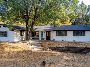 51704 Little Lake Rd, Oakhurst, CA 93644