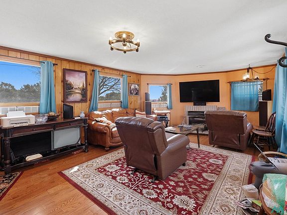 4th image of 1320 Dwyer Ave