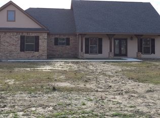 2319 Battlin Bear Dr, Orange, TX 77632