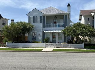302 Shore Dr, Youngsville, LA 70592
