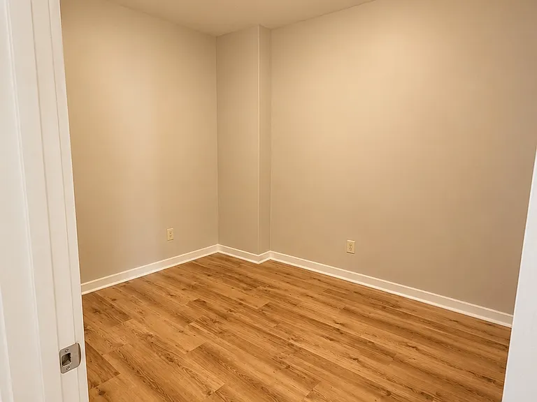 227 W Riverside Ave #215 — Photo 4
