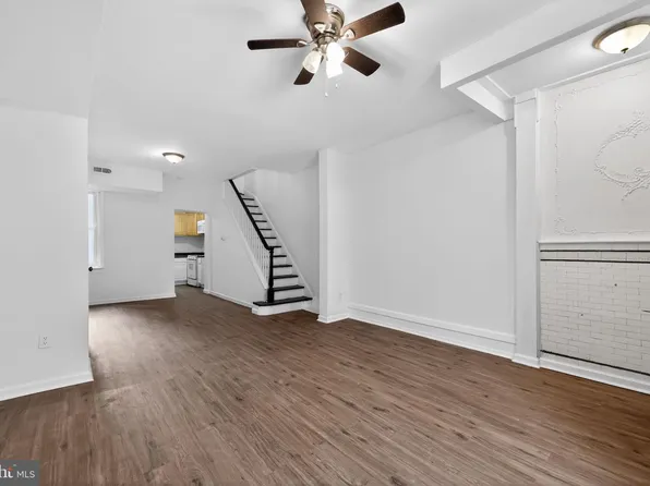 2117 N Franklin St, Philadelphia, PA 19122