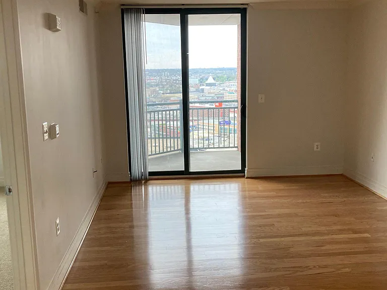 414 Water St #2710 — Photo 15